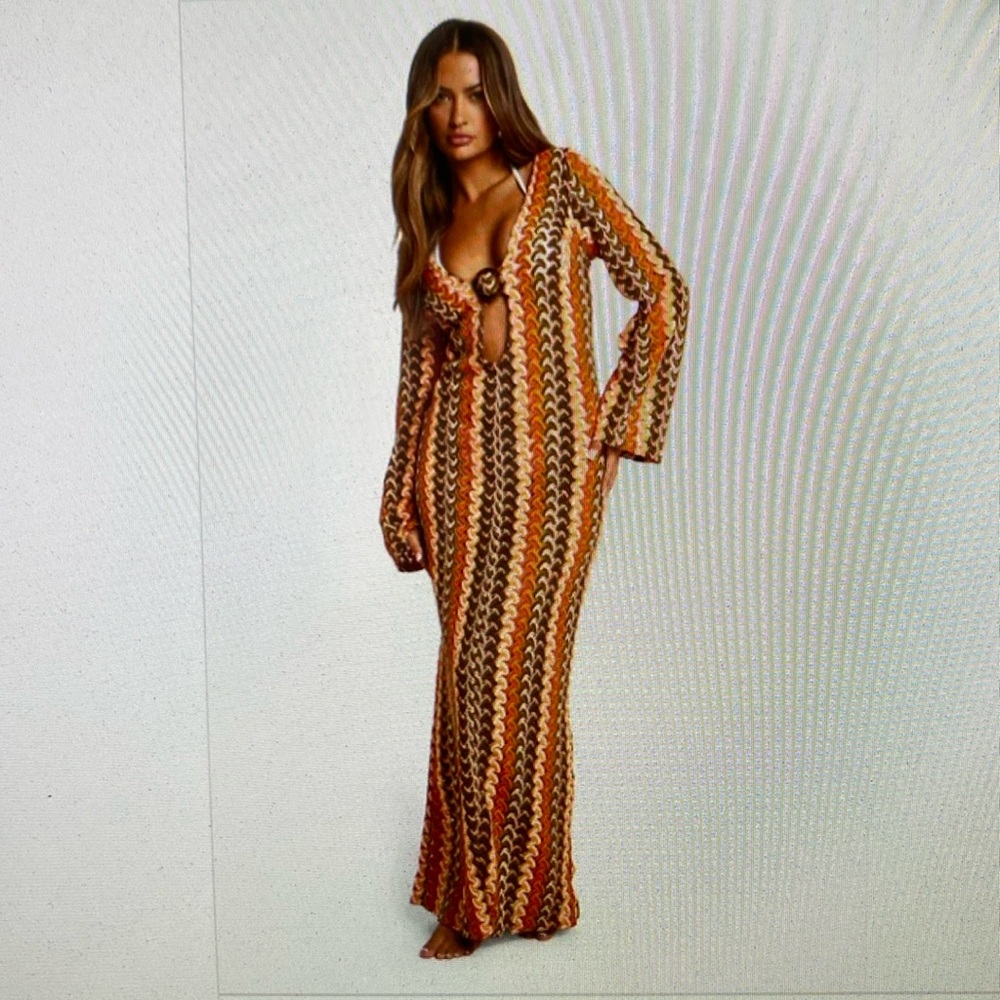 BOOHOO stripe knit o ring maxi dress 

NWT never worn, slightly over sized